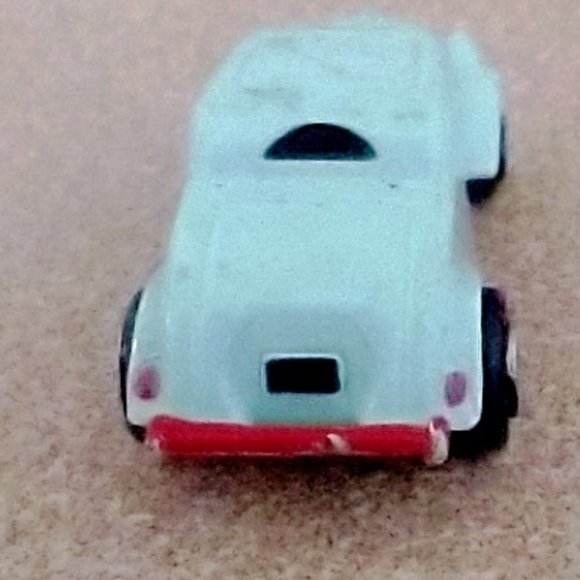 Vintage Galoob micro machine '33 Willies Coupe - Picture 4 of 5